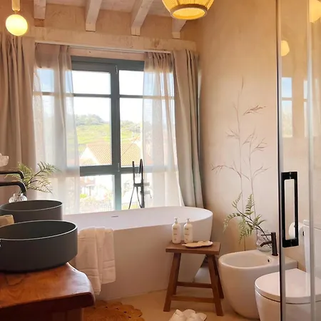 Holiday home Wishome-Villa Centenaria Muy Especial Con Piscina Y Jardin Privado Caviedes