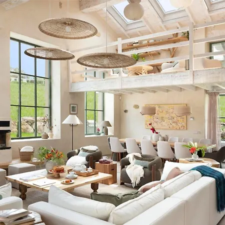 Wishome-villa Centenaria Rehabilitada Con Encanto, Con Piscina Interior Privada *